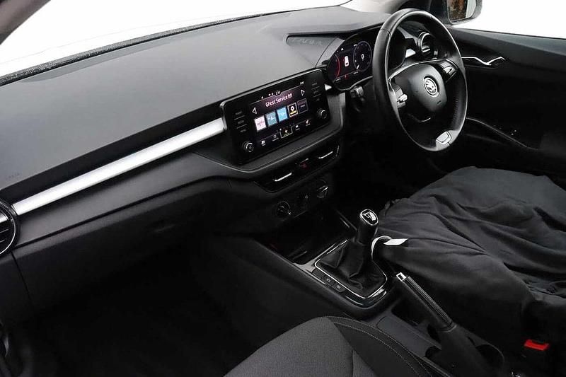 Used Skoda 110 R Colour Edition 81 HP (59 kW) 2022 Candy white black magic pearl effect Hatchback