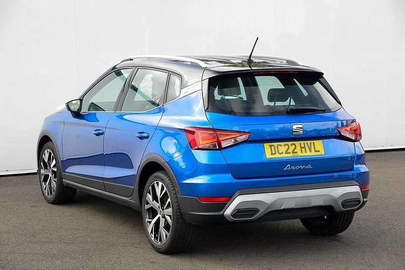 Used Seat Arona Xperience Lux 108 HP (79 kW) 2022 Blue SUV