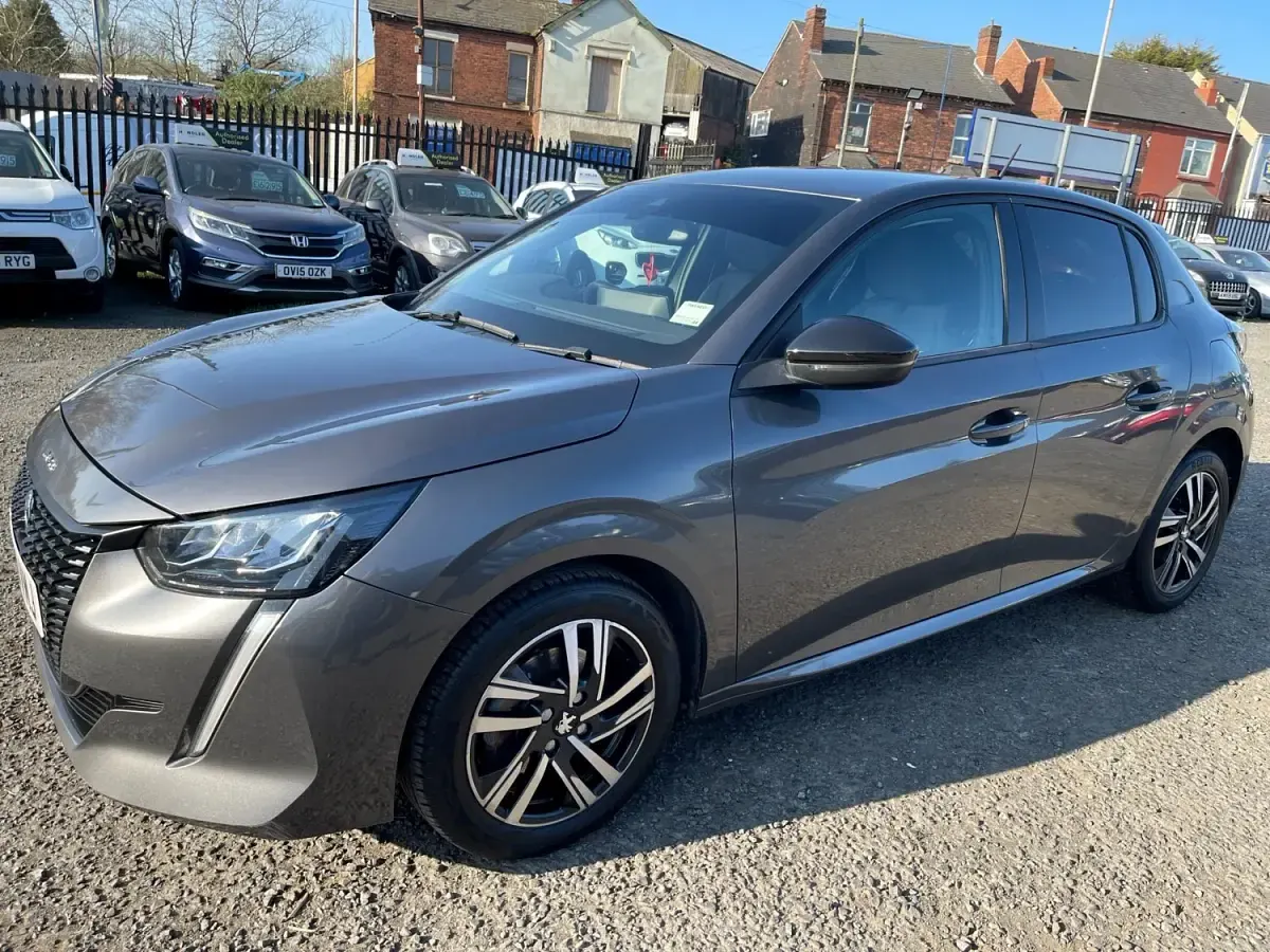 Second-hand Peugeot 208 Allure 75 CP (55 kW) 2021 Gri Hatchback