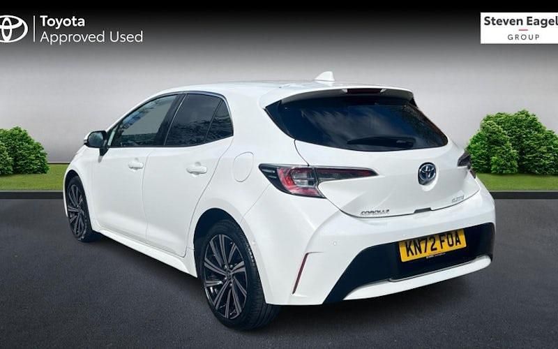 Used Toyota Corolla Design 122 HP (89 kW) 2022 Hatchback