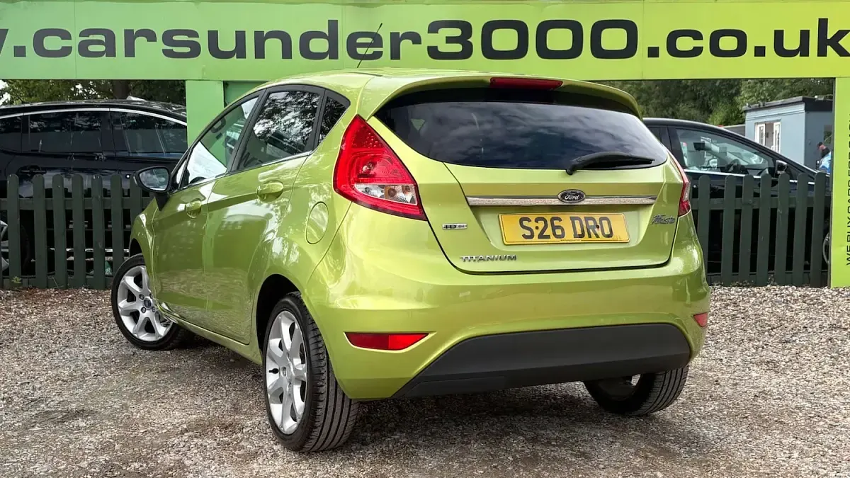 Used Ford Fiesta Titanium 67 HP (49 kW) 2009 Green Hatchback