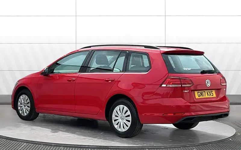 Used VW Golf VII S 116 HP (85 kW) 2020 Estate