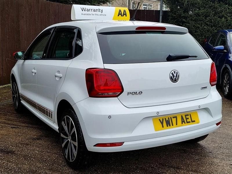 Used VW Polo Beats 75 HP (55 kW) 2017 White Hatchback