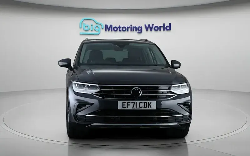 Used VW Tiguan Elegance 150 HP (110 kW) 2022 Grey SUV