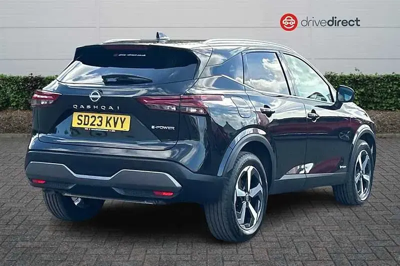 Used Nissan Qashqai N-Connecta 190 HP (139 kW) 2023 Black SUV