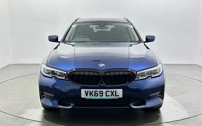 Used BMW 320 Sport Line 190 HP (139 kW) 2019 Blue Estate