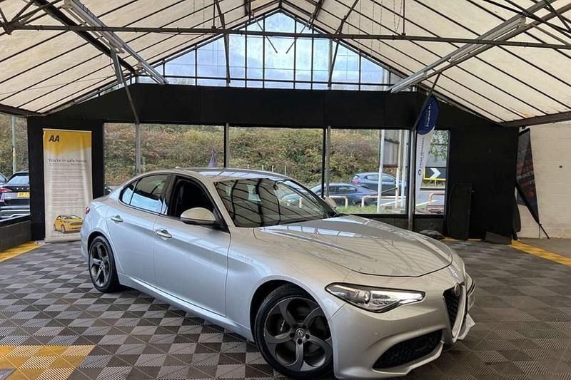 Silver Used 2018 Alfa Romeo Giulia Veloce Sedan | £15,395 (Good price) - Image 1/1