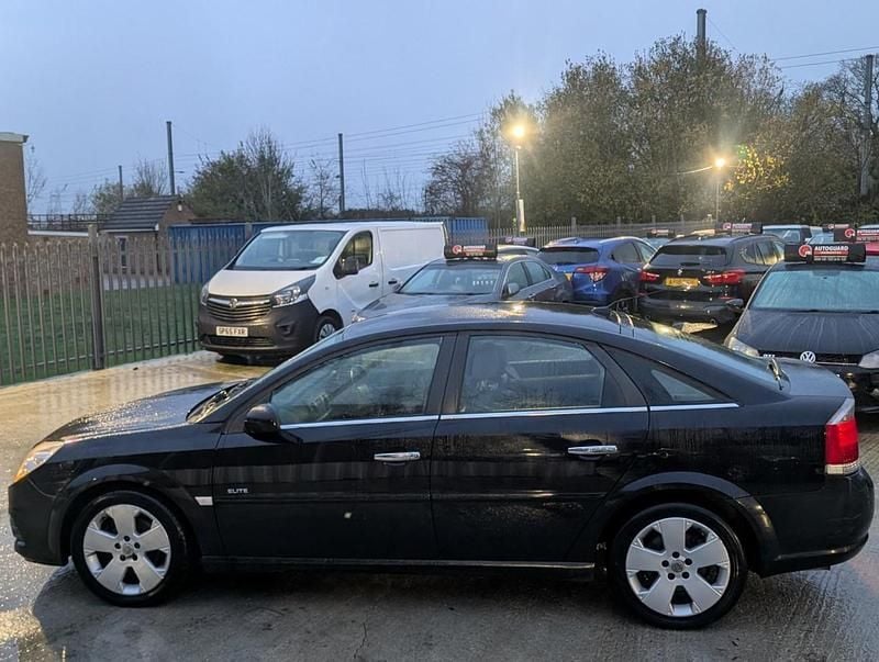 Used Vauxhall Vectra Elite 2006 Black Hatchback