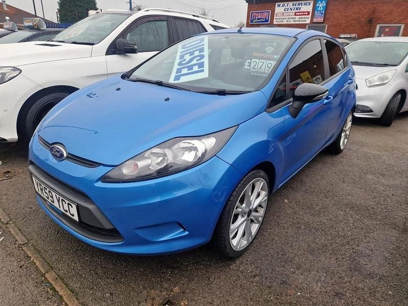 Used Ford Fiesta 67 HP (49 kW) 2009 Blue Hatchback