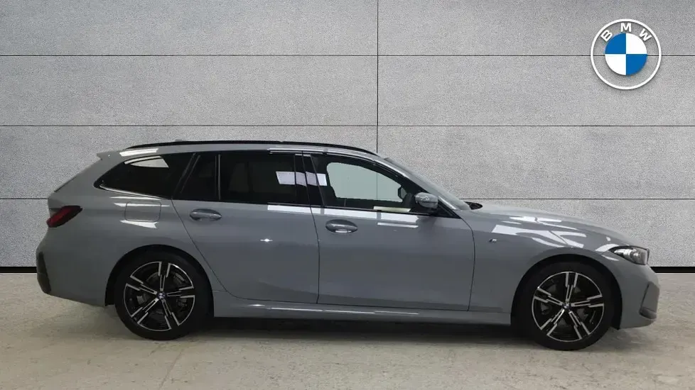 Used BMW 320 M Sport 181 HP (133 kW) 2026 Grey Estate