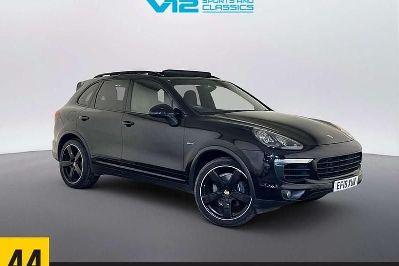 Used Porsche Cayenne 262 HP (192 kW) 2016 Black SUV