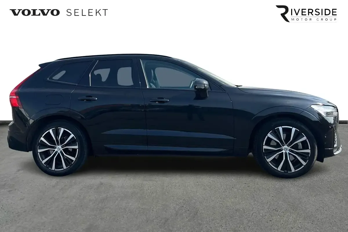 Used Volvo XC60 Ultra 250 HP (183 kW) 2024 Black SUV