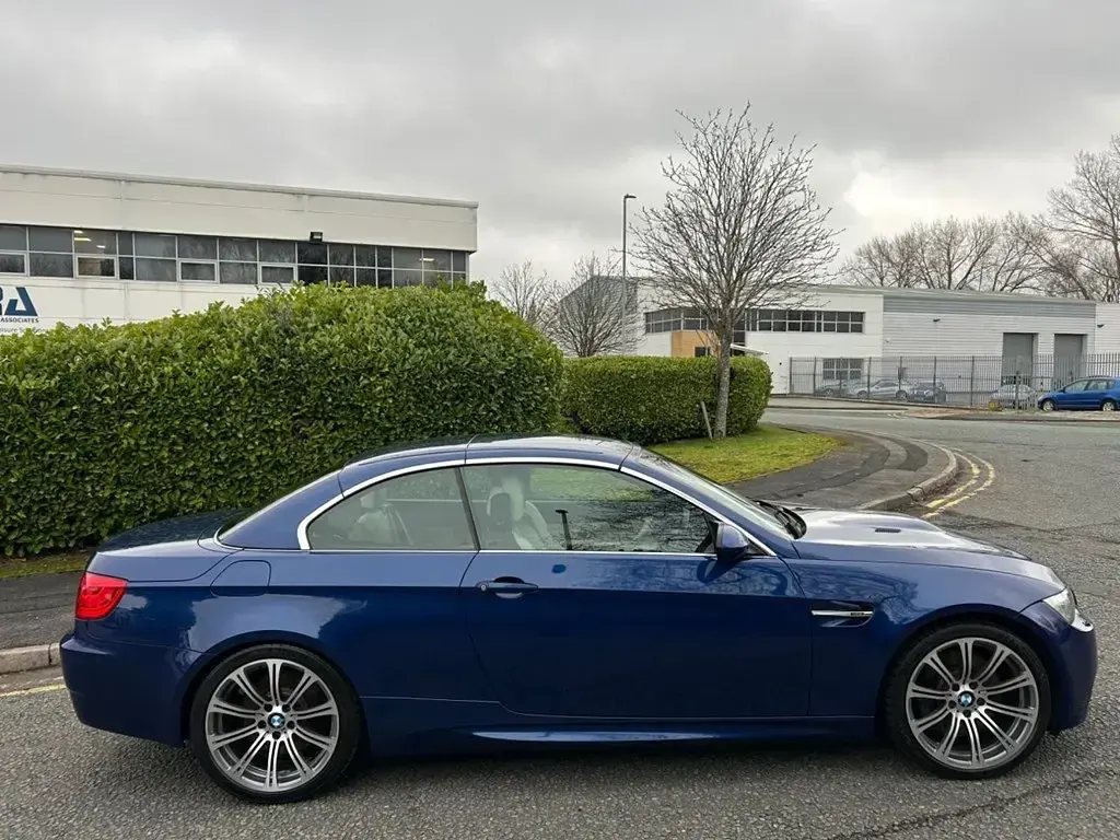 Used BMW M3 Cabriolet Comfort Edition 420 HP (308 kW) 2012 Blue Cabriolet
