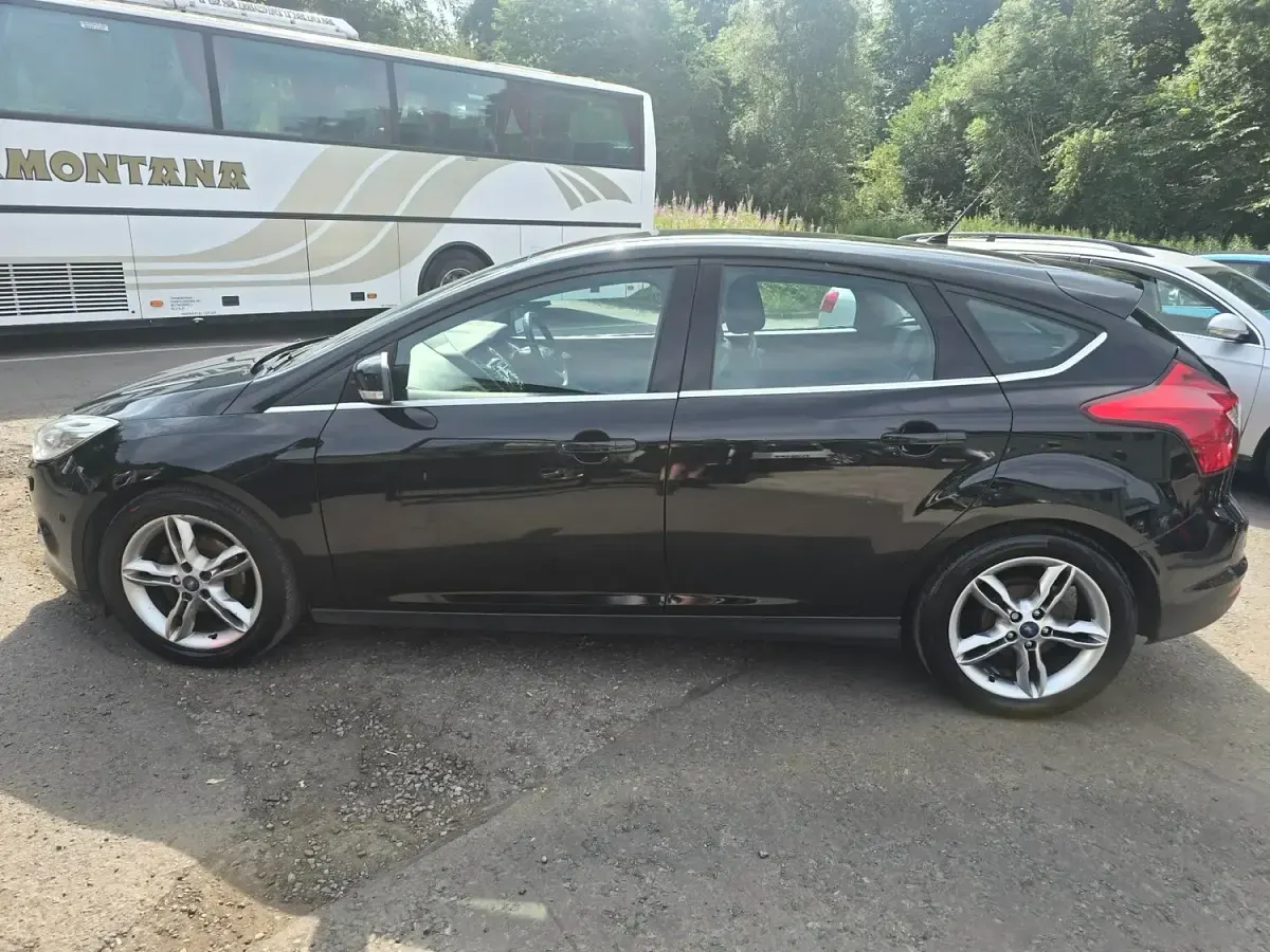 Used Ford Focus Titanium X 115 HP (84 kW) 2014 Black Hatchback