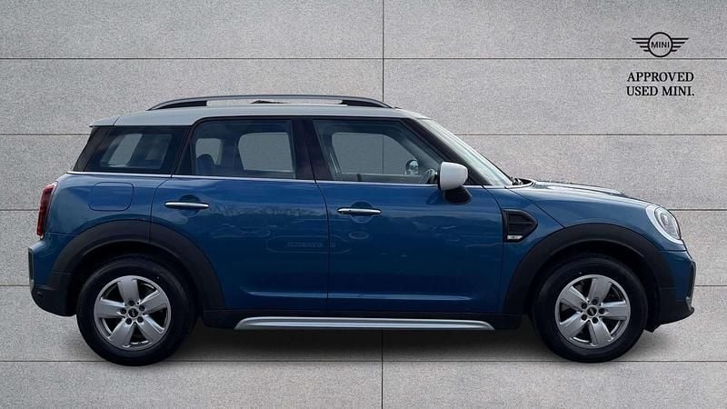 Used Mini Cooper Countryman Classic 134 HP (98 kW) 2022 Blue SUV