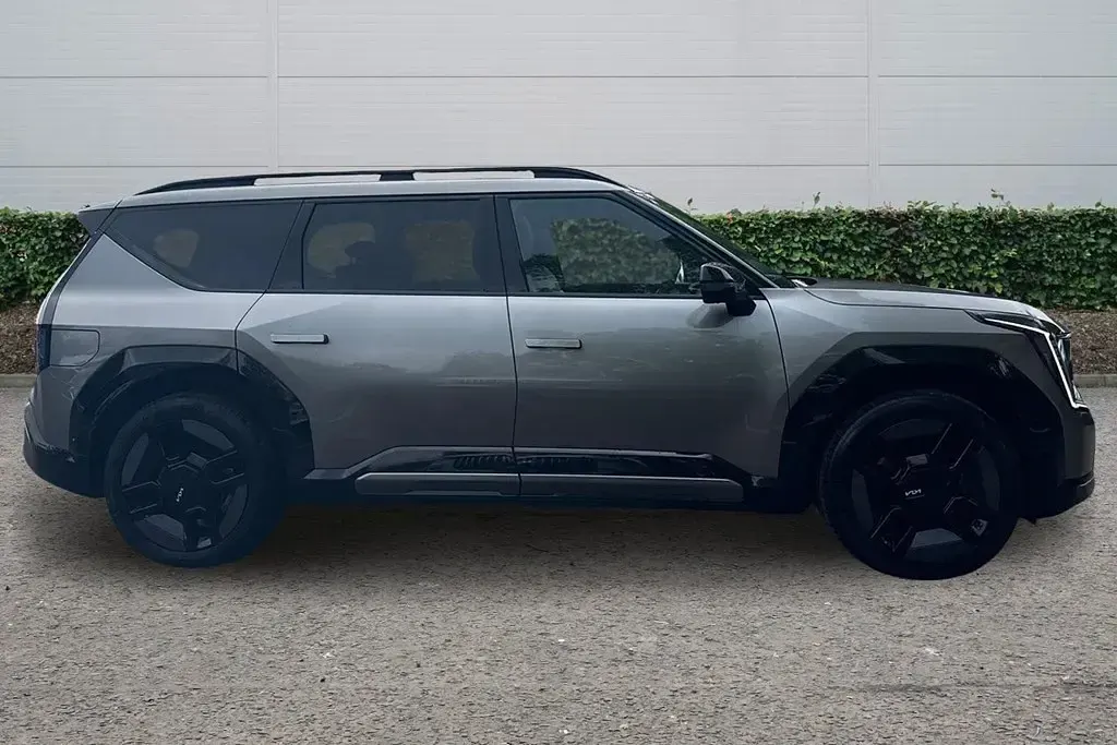 Used Kia EV9 GT-Line S 281 kW (383 HP) 2025 SUV