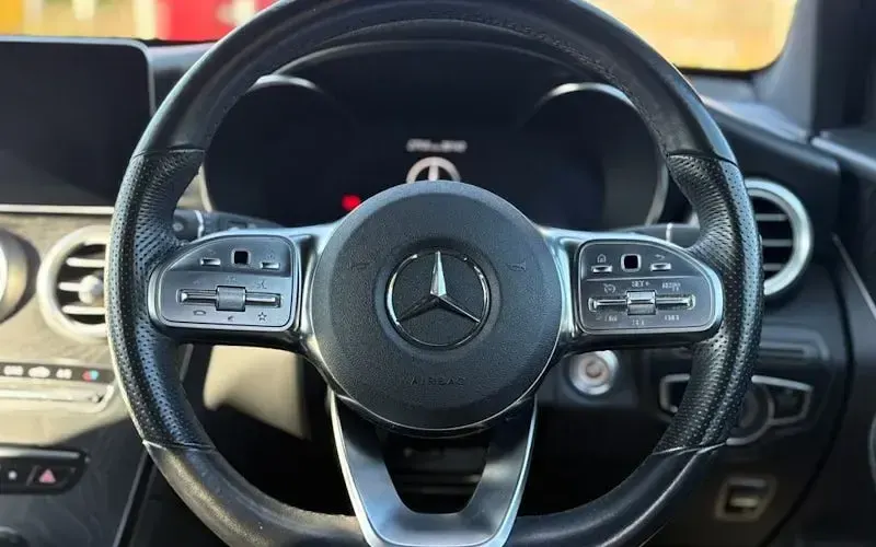 Used Mercedes GLC300 AMG Line Premium 245 HP (180 kW) 2020 Grey SUV