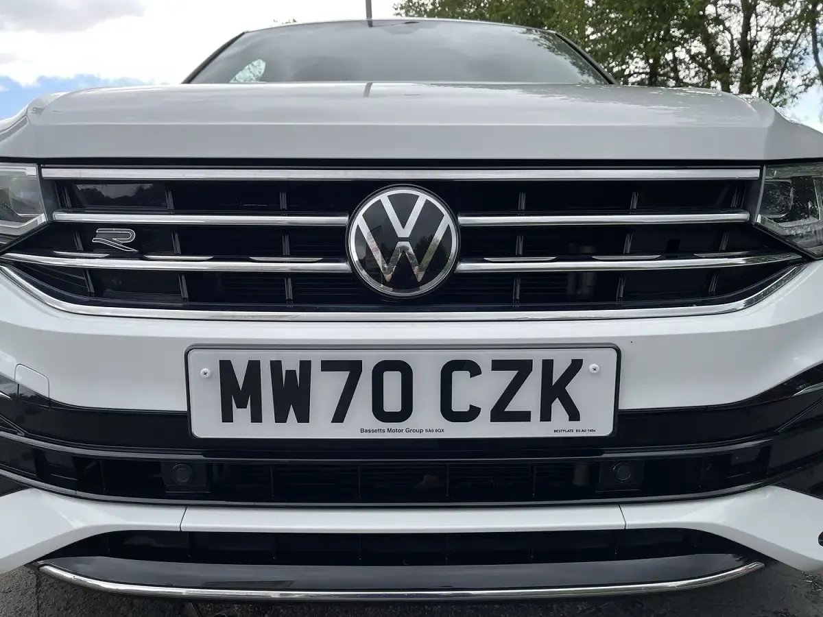 Used VW Tiguan R-line 148 HP (108 kW) 2020 White SUV