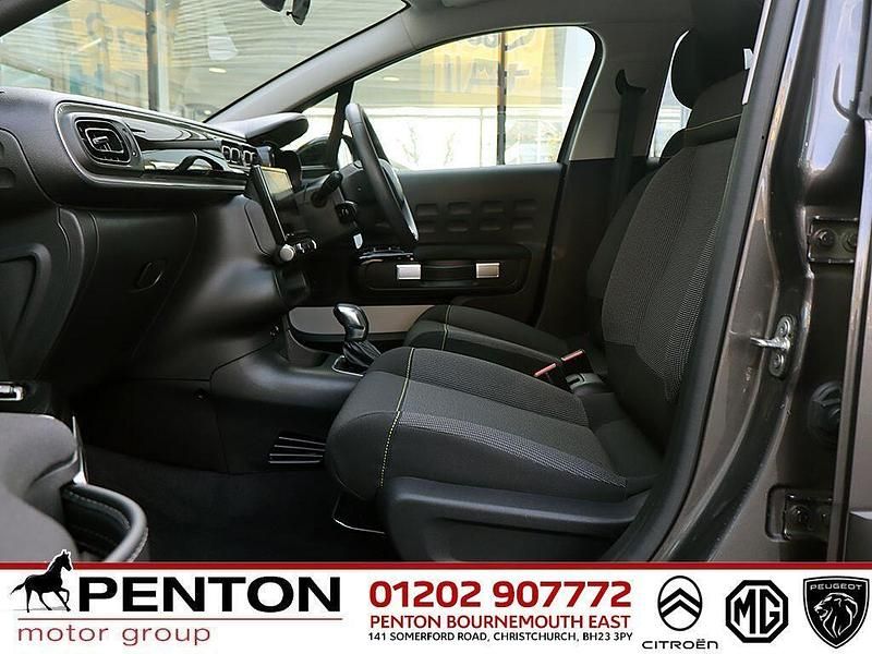 Used Citroën C3 PureTech 110 HP (80 kW) 2024 Grey Hatchback