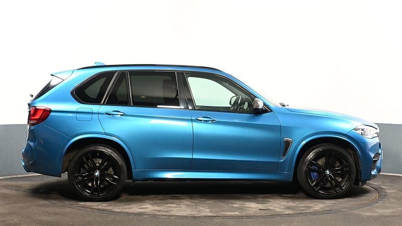 Used BMW X5 M Comfort Edition 575 HP (422 kW) 2017 Blue SUV