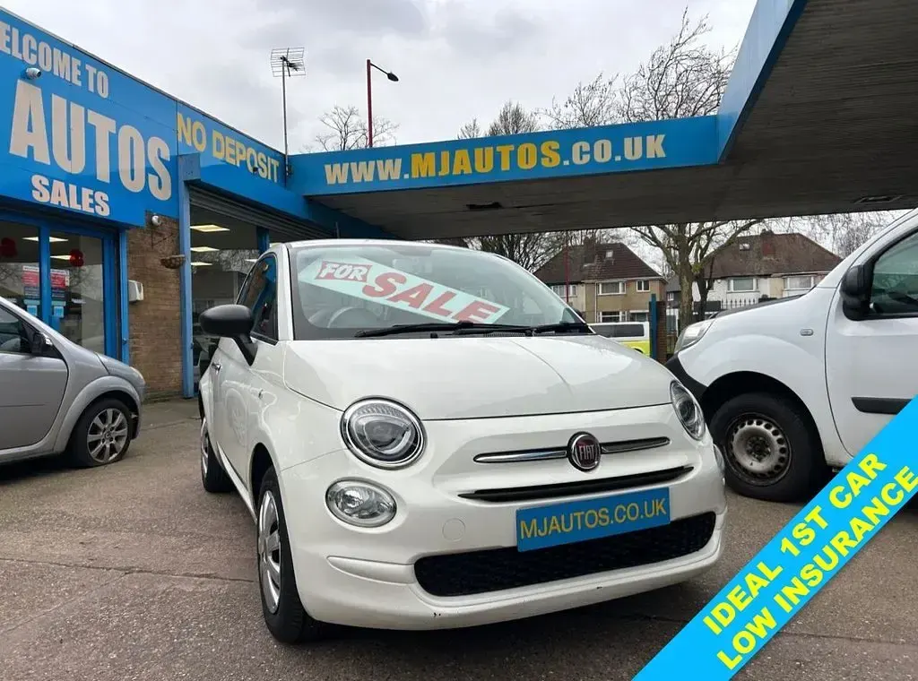 Used Fiat 500 Pop 69 HP (50 kW) 2016 White Hatchback