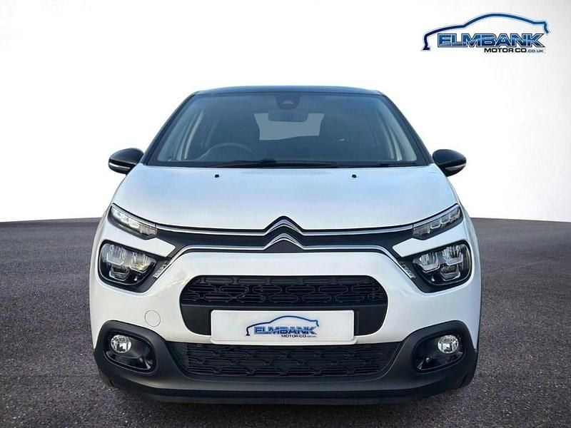 Used Citroën C3 PureTech 83 HP (61 kW) 2024 White Hatchback