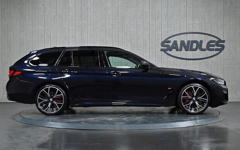 Used BMW 520 M Sport 190 HP (139 kW) 2022 Black Estate