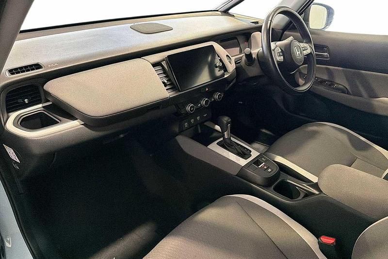 Used Honda Jazz Hybrid 109 HP (80 kW) 2021 Blue Hatchback