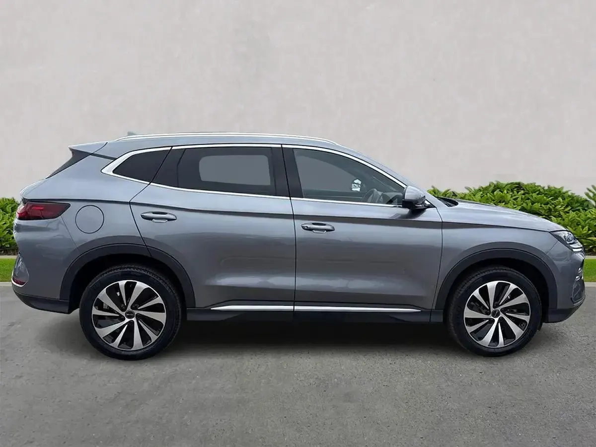 Used BYD Seal U Design 324 HP (238 kW) 2025 Grey SUV