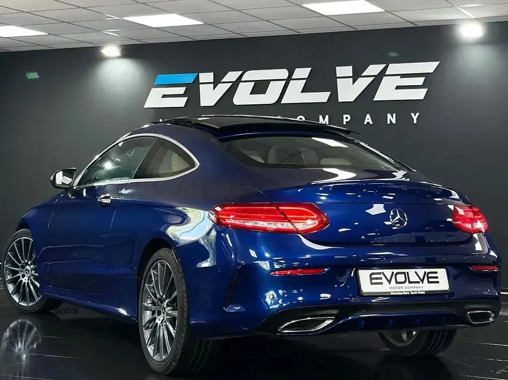 Used Mercedes C220 AMG line 2017 Blue Coupe