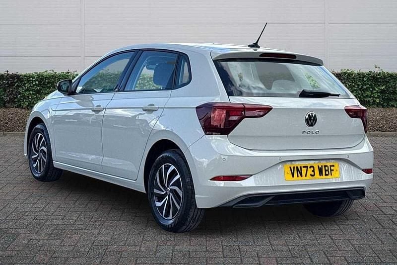 Used VW Polo Life 95 HP (69 kW) 2024 Grey Hatchback