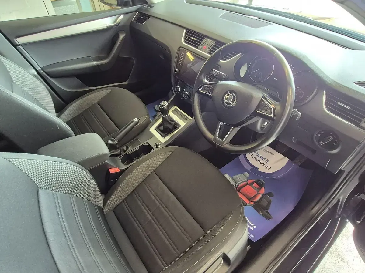 Used Skoda Octavia SE Drive 150 HP (110 kW) 2019 Black Hatchback