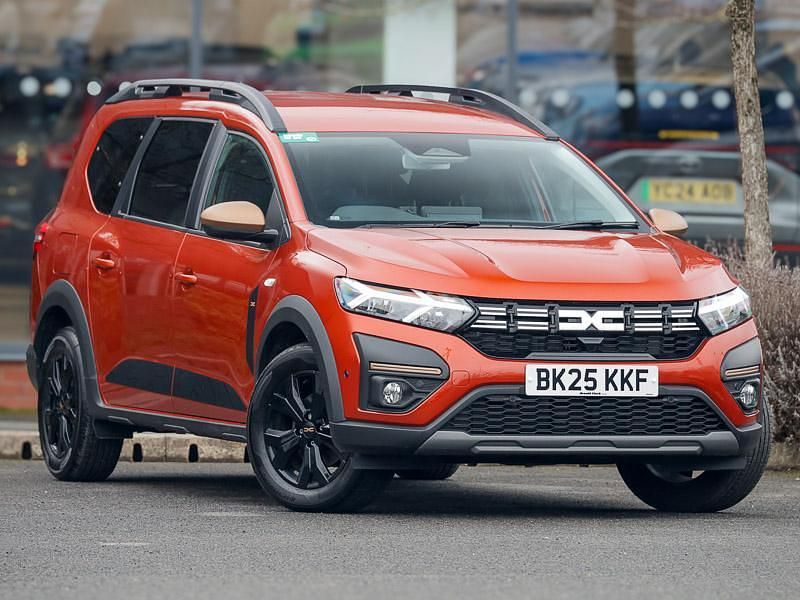 Brown New 2025 Dacia Jogger Extreme MPV | £22,498 (Fair price) - Image 1/4