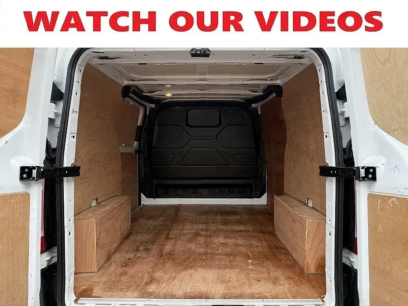 Used Ford Transit Custom 105 HP (77 kW) 2023 White Van