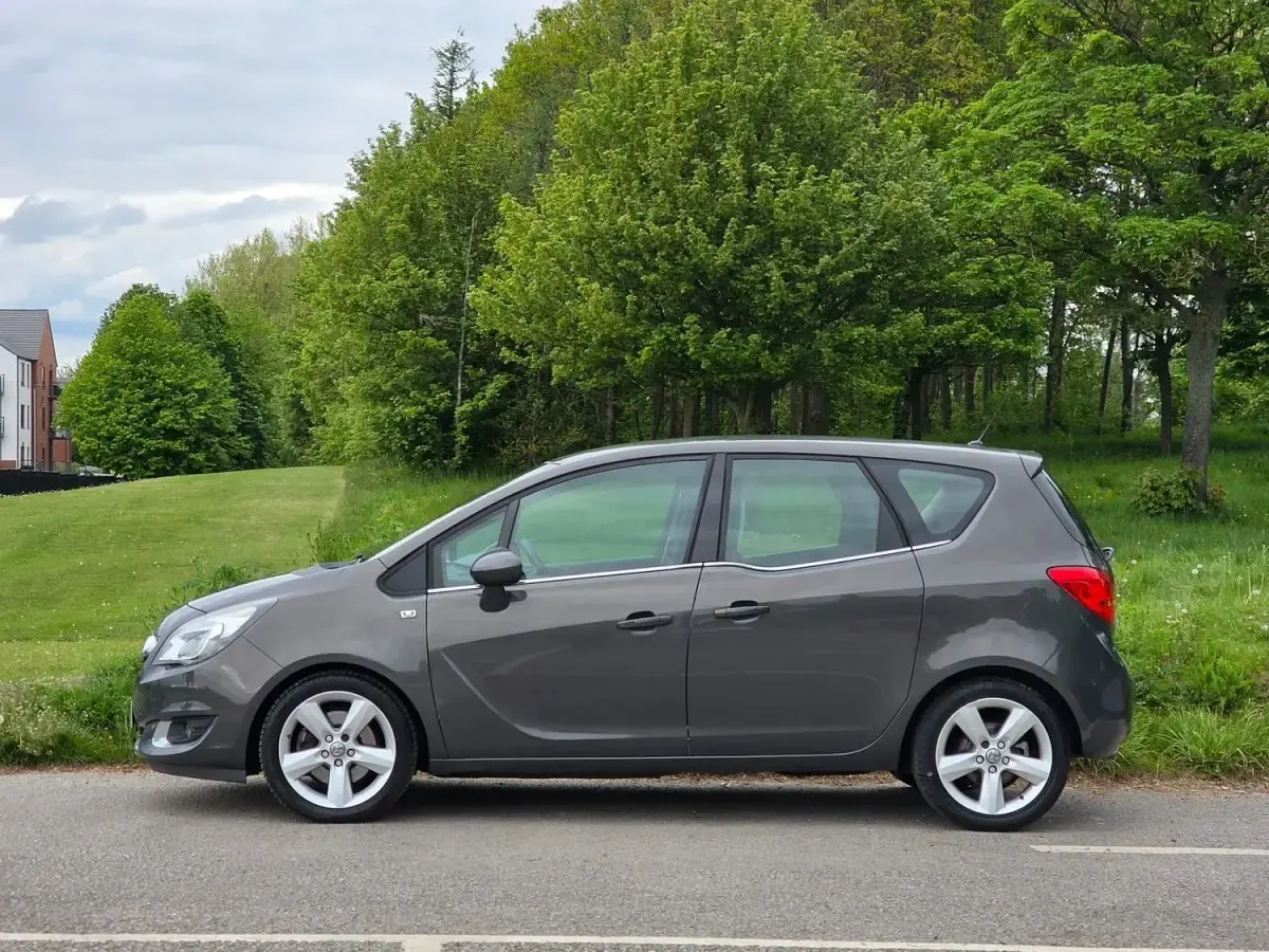Second-hand Vauxhall Meriva S 2014 Gri Monovolum
