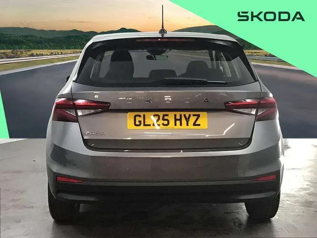 Used Skoda Fabia SE 95 HP (69 kW) 2025 Grey Hatchback