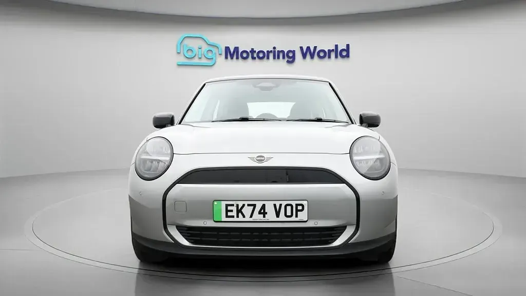 Usado Mini Cooper Classic 135 kW (184 HP) 2024 Citadino