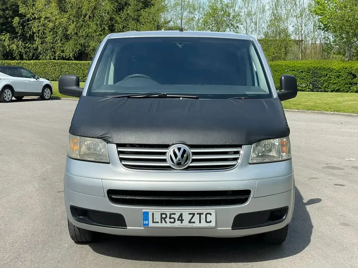 Used VW Transporter 130 HP (95 kW) 2004 Silver Van