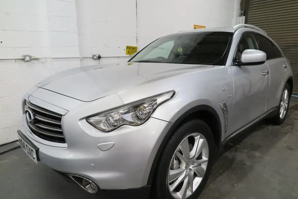 Used Infiniti QX70 238 HP (175 kW) 2014 Silver SUV