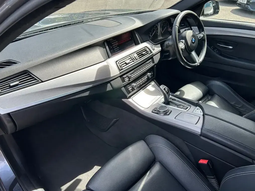 Used BMW 530 M Sport 258 HP (189 kW) 2015 Grey Sedan
