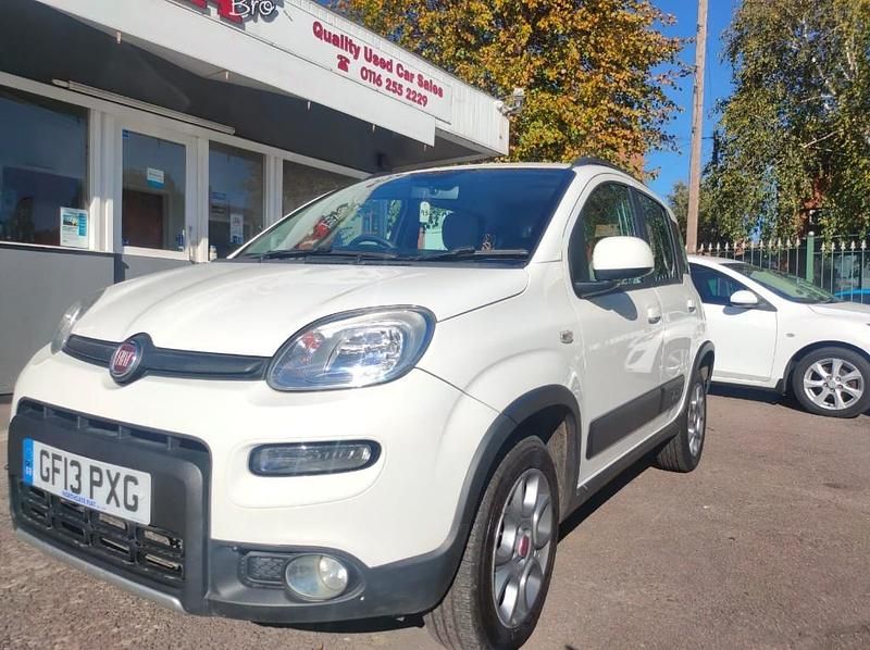 Used Fiat Panda 4x4 75 HP (55 kW) 2013 White Hatchback