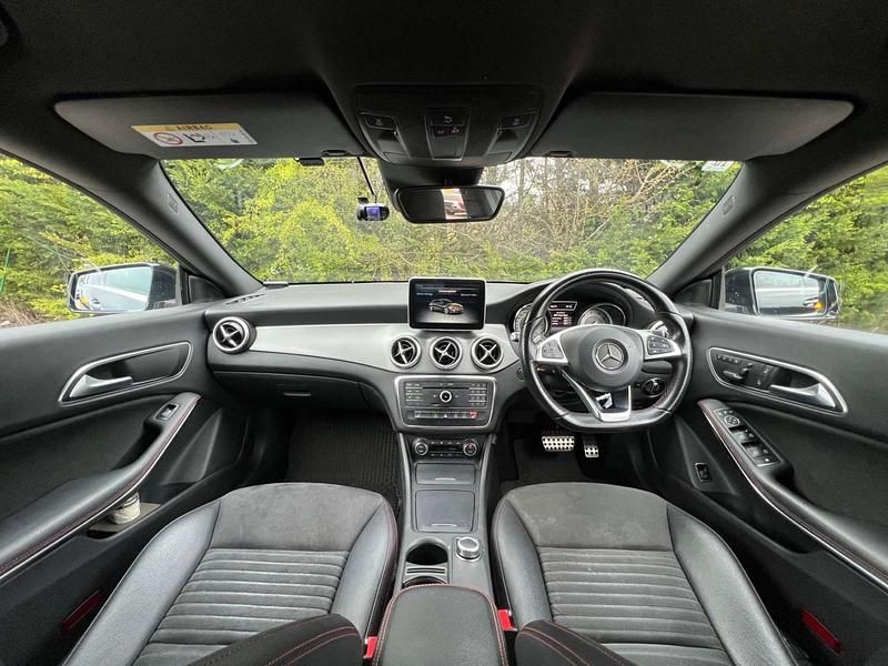 Used Mercedes CLA180 Shooting Brake AMG 122 HP (89 kW) 2015 Black Estate