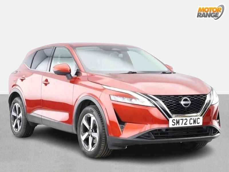 Red Used 2022 Nissan Qashqai N-Connecta SUV | £20,295 (A bit pricey) - Image 1/3