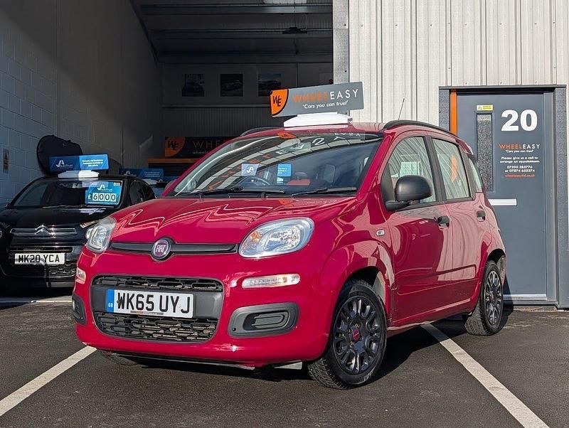 Used Fiat Panda Easy 69 HP (50 kW) 2015 Red Hatchback