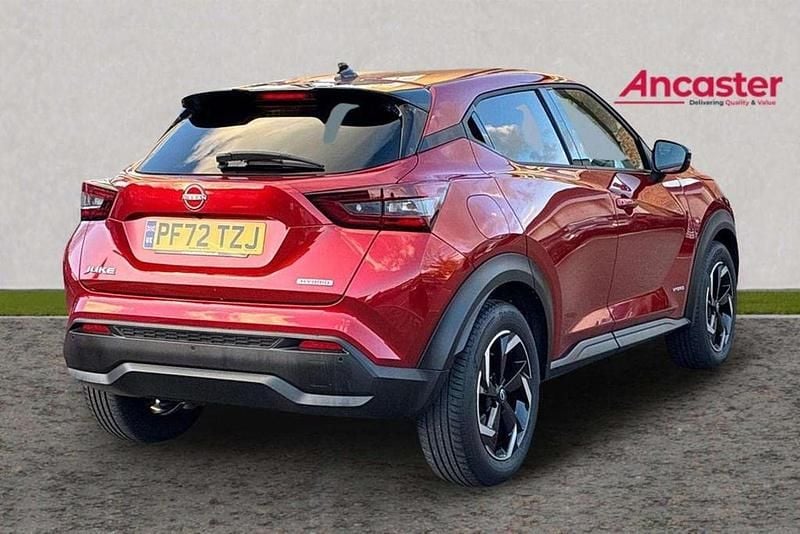 Used Nissan Juke N-Connecta 143 HP (105 kW) 2023 Red SUV