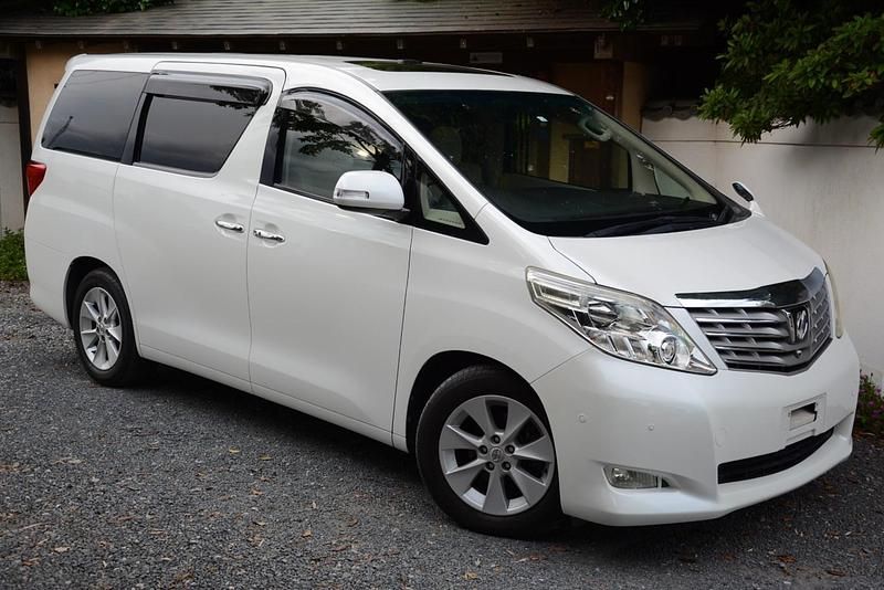 Used Toyota Alphard 2008 White MPV