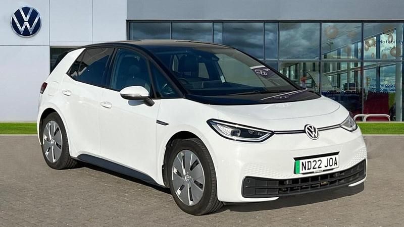 Used VW ID.3 Pro Performance 150 kW (204 HP) 2022 Glacier white metallic black Hatchback