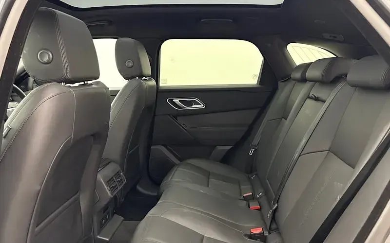 Used Land Rover Range Rover Velar SE Dynamic 300 HP (220 kW) 2025 SUV