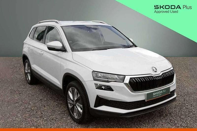 White Used 2024 Skoda Karoq SE L SUV | £25,920 (Fair price) - Image 1/4