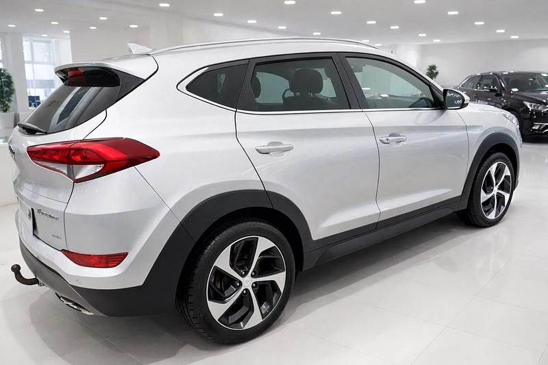 Used Hyundai Tucson Premium 2016 Silver SUV
